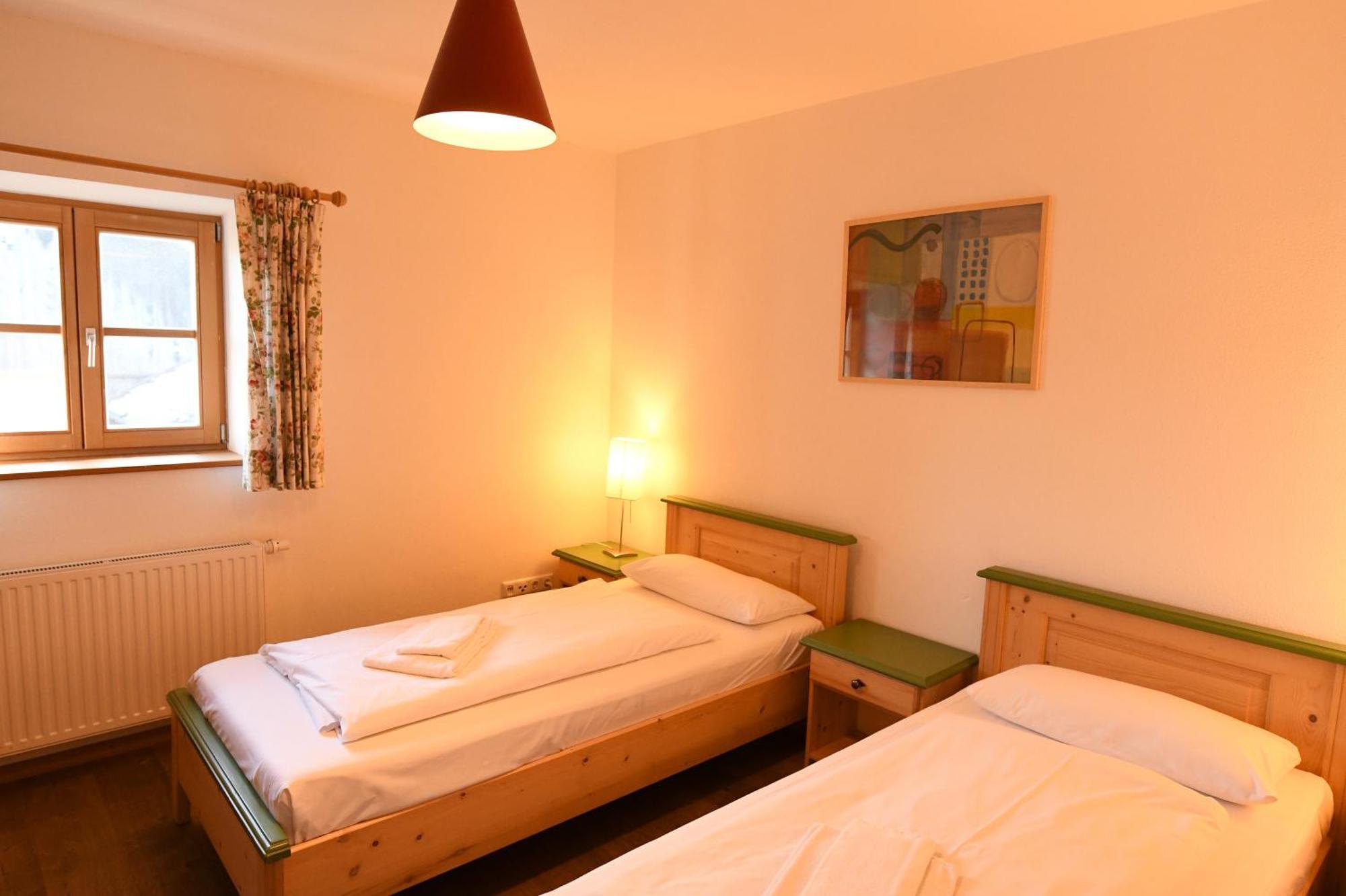 Hotel Zweilindenhof Seeshaupt Esterno foto